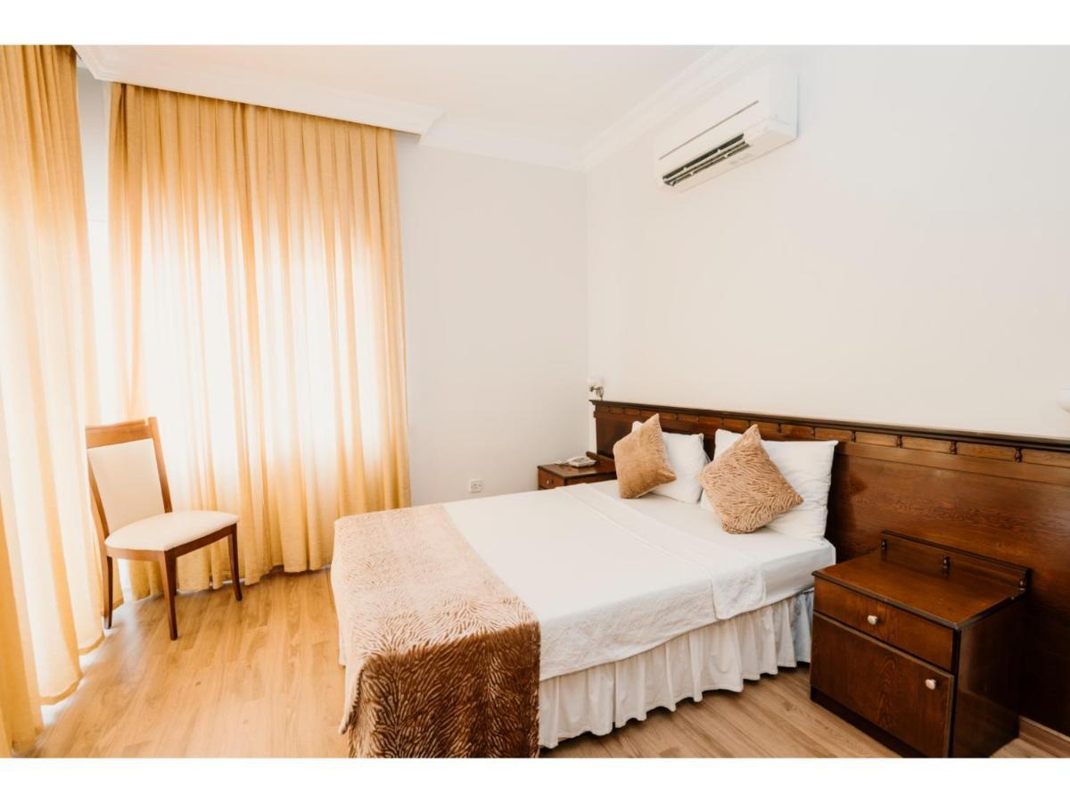 Sammy'S Hotel ไคริเนีย ภายนอก รูปภาพ